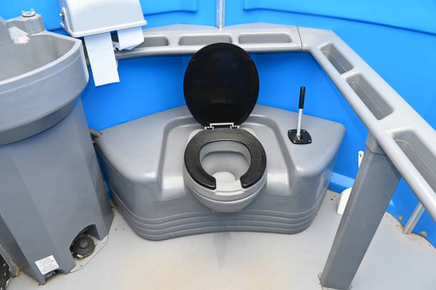 Portable Toilet Options We Offer in Parachute, CO
